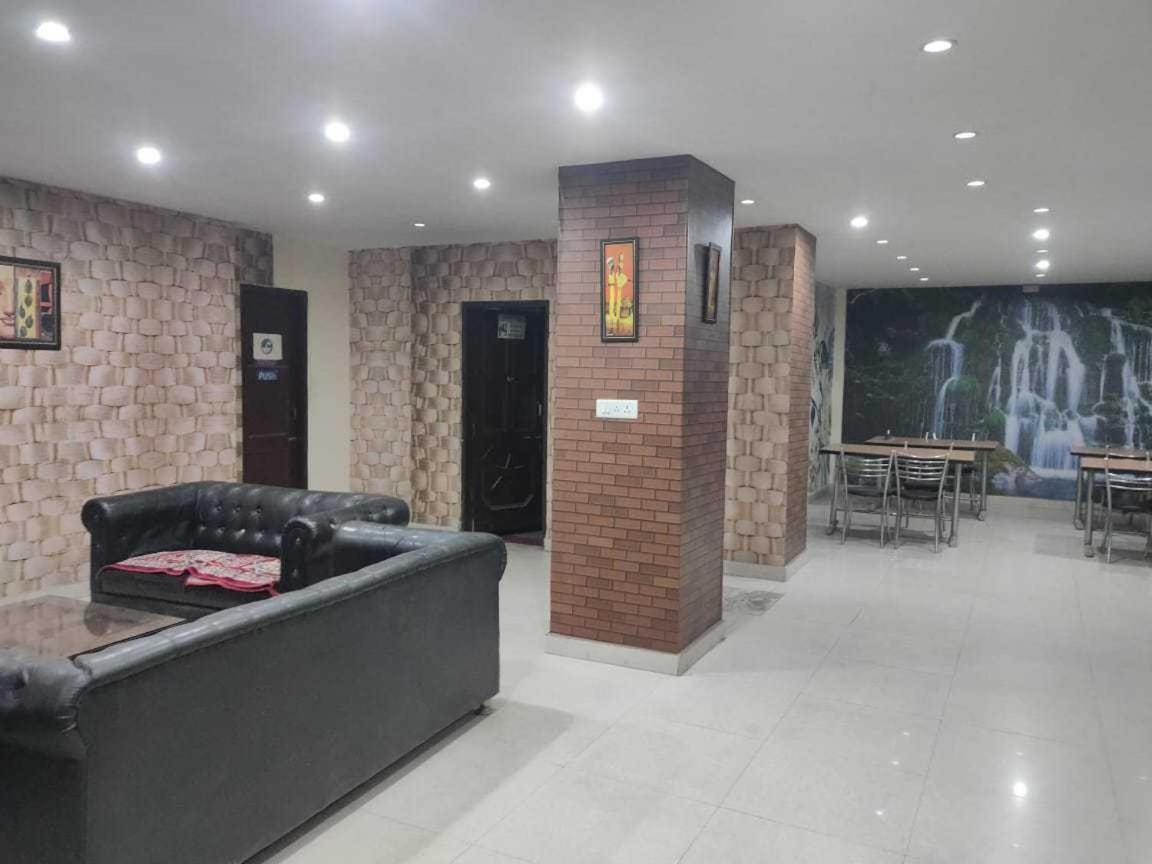 OYO 93154 Hotel Kundan Inn Manāli Exterior foto